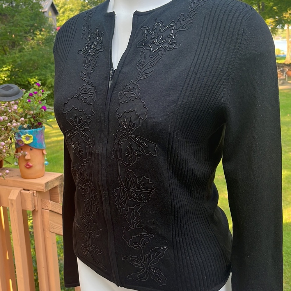 Valerie Stevens silk blend sweater S